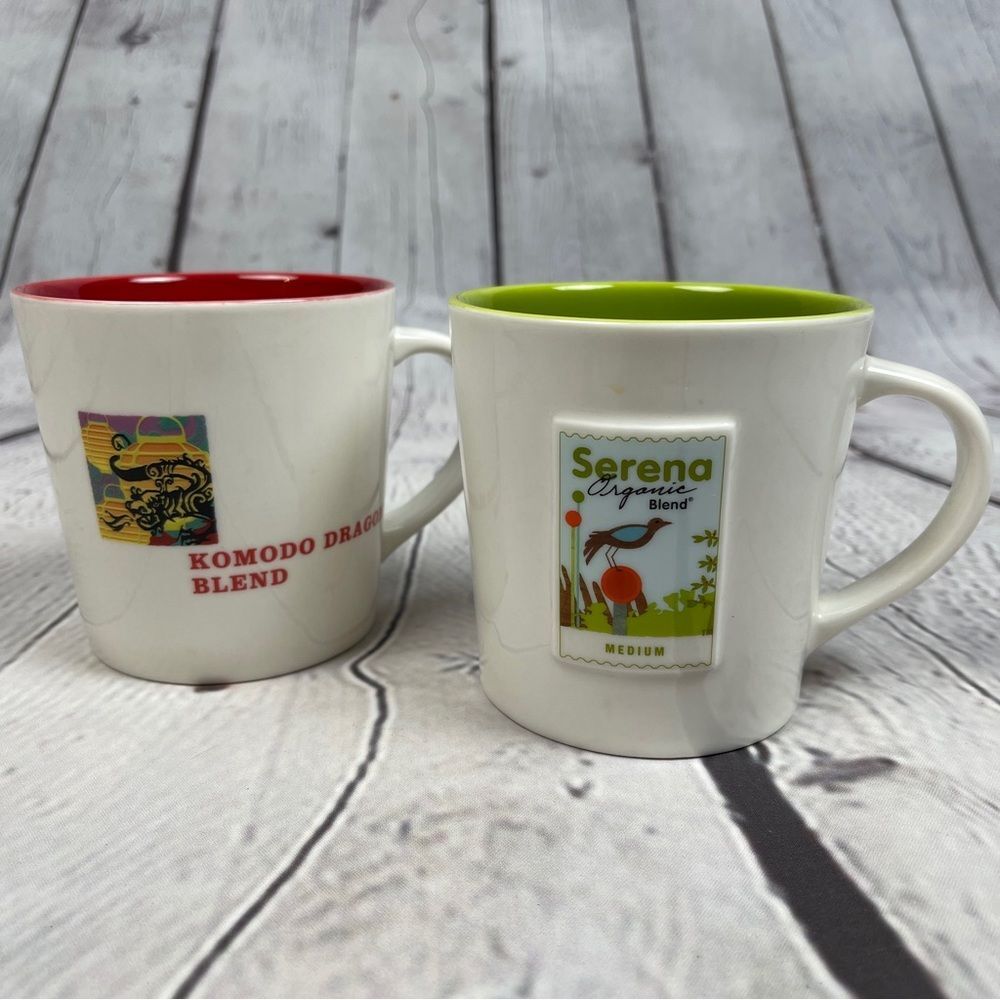 STARBUCK set of 2 ceramic mugs Regional Collection 2006